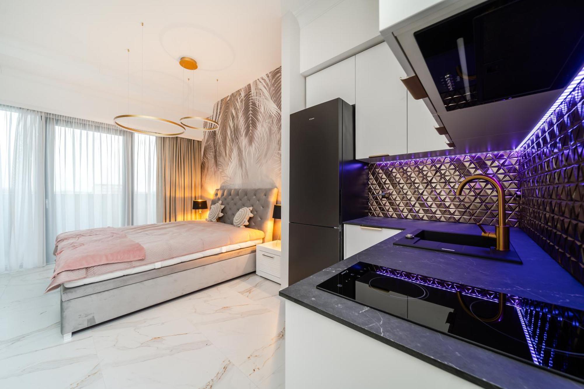 Hanza Tower Apartment No. 524 - Swimming Pool, Jacuzzi, Balcony Estetino Exterior foto