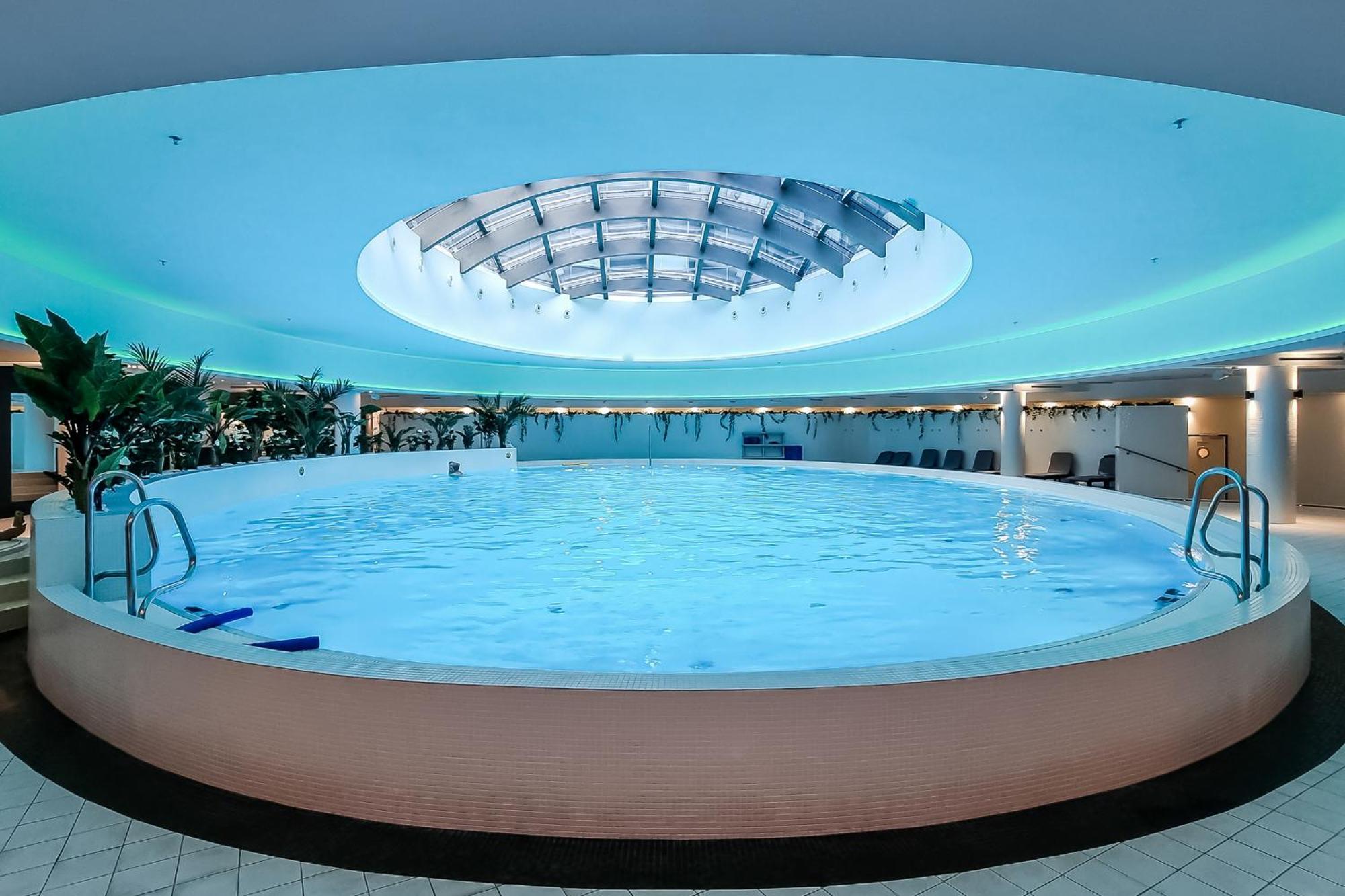Hanza Tower Apartment No. 524 - Swimming Pool, Jacuzzi, Balcony Estetino Exterior foto
